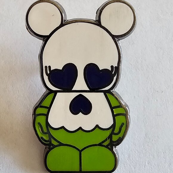 DISNEY Pin Trading ~ Vinylmation Jr. ~ Mystery Pin/Mrs. Skull ~ 2012 - Picture 1 of 10